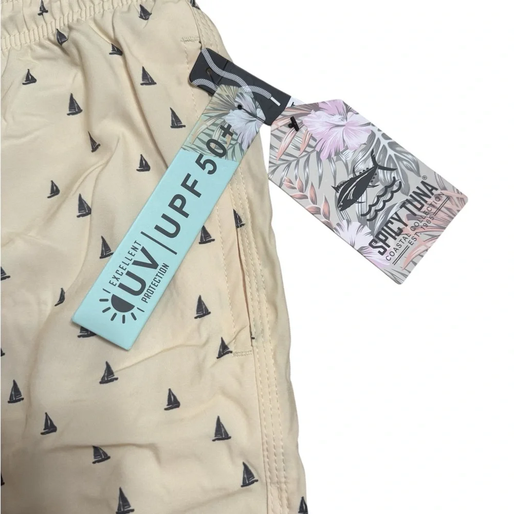 NWT Spicy Tuna XL Light Yellow Sailboat Swim Trunks Drawstring Beach Shorts
